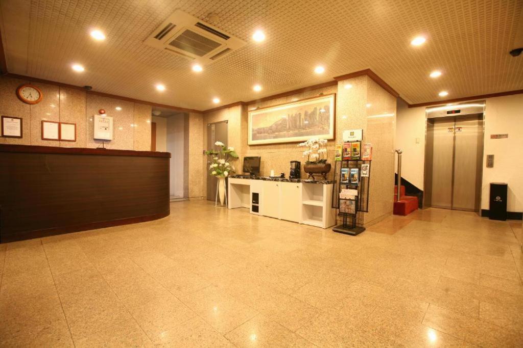 New World Hotel Yongsan Сеул Екстер'єр фото